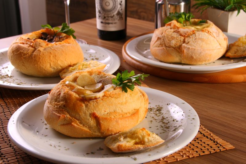Creme no pão italiano